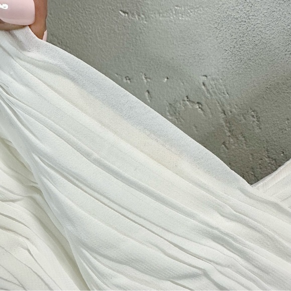 IEENA MAC DUGGAL FLOWY FAUX WRAP JUMPSUIT - Picture 8 of 8